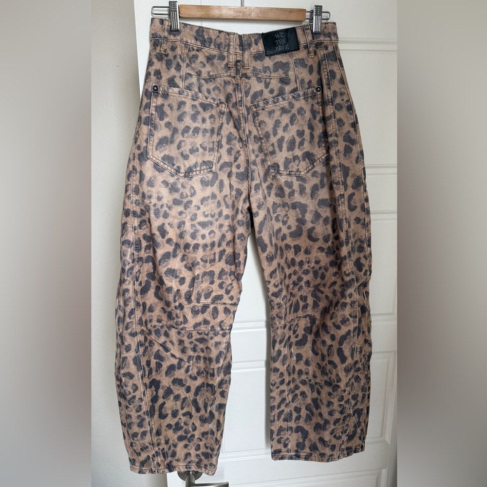 Free People We The Free Good Luck Printed Barrel Jeans - Picture 7 of 7